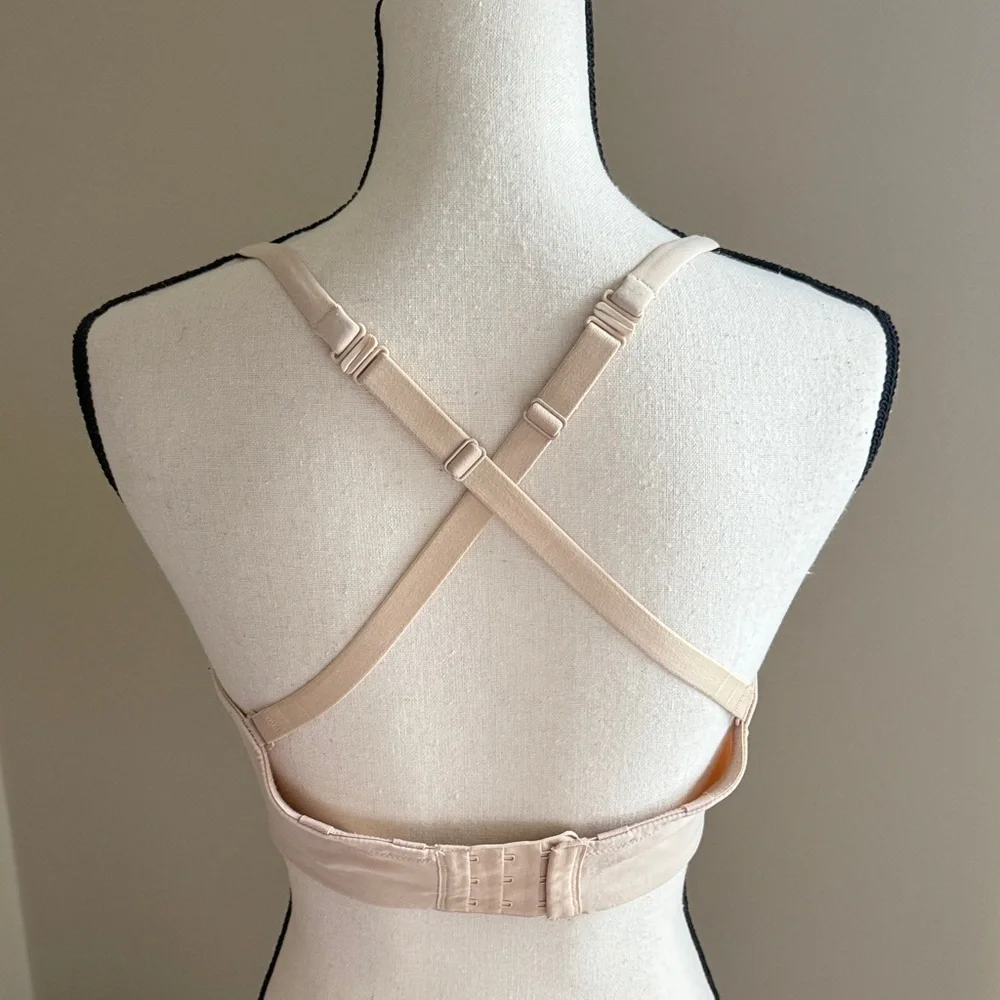 Le Mystere Nude 6 Ways to Wear Plunge Push-Up Bra - Women Intimates 36DD (E)
